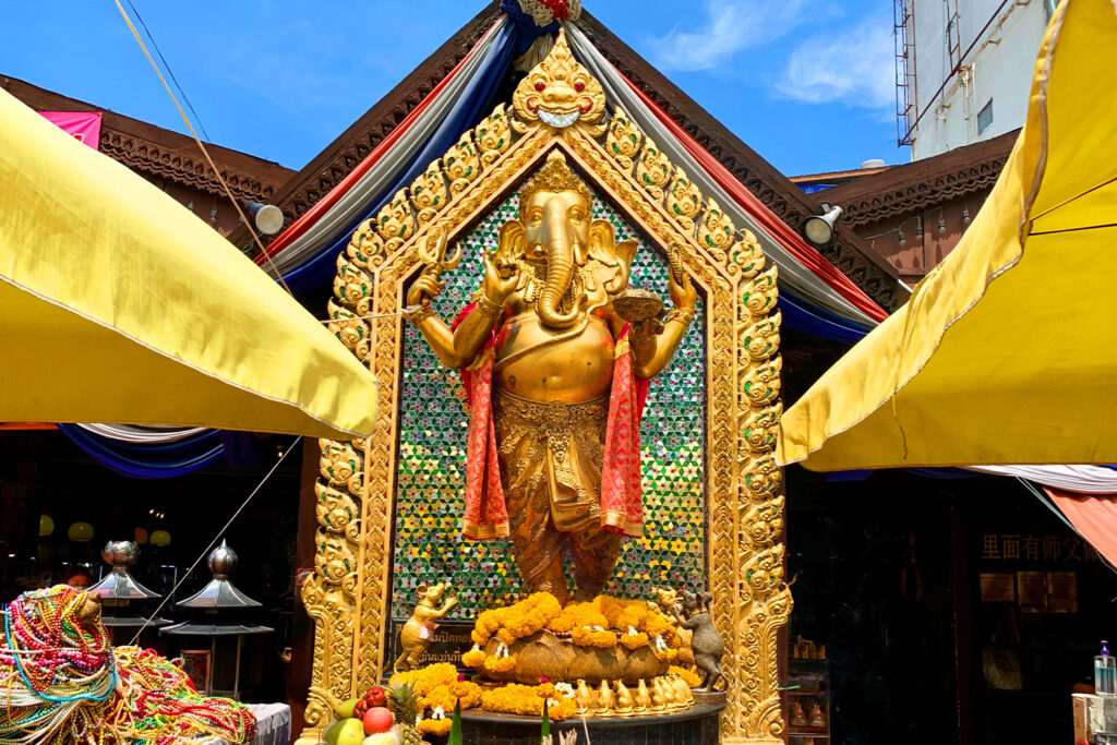 ศาลพระพิฆเนศ แยกห้วยขวาง 0 0